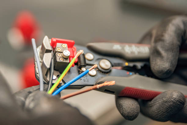 Best Ceiling Fan Installation Electrician  in Markesan, WI
